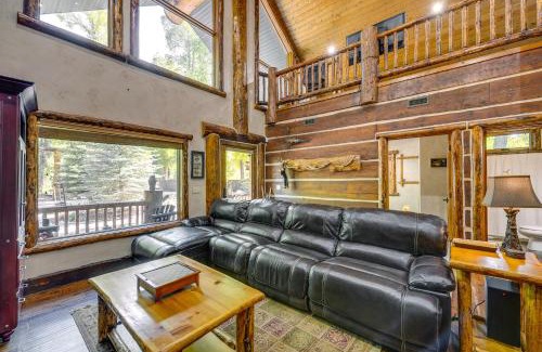 Kamas Maison | Weber River Cabin in Oakley with Private Hot Tub!