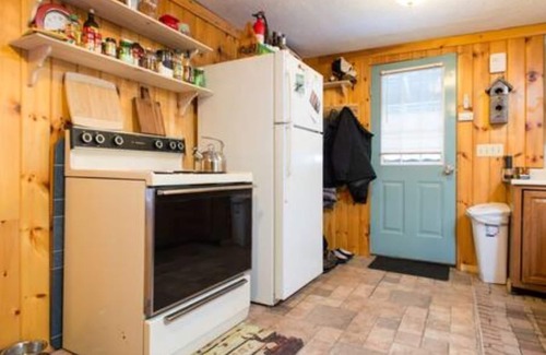 Franklin Maison | Webster Lake Getaway!