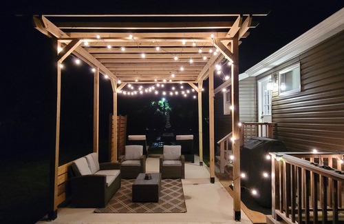 East Shoreham Maison | Weddings, Fall Festival or Getaway. This Is the House!