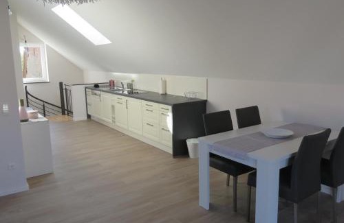 Heuchelheim-Klingen Appartement | Weingut Grafenhof