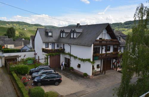 Leiwen Maison | Weingut*Pension Günther Scholtes
