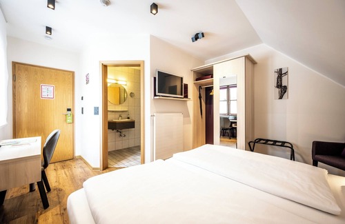 Ockfen Hôtel | Weinhotel Klostermühle