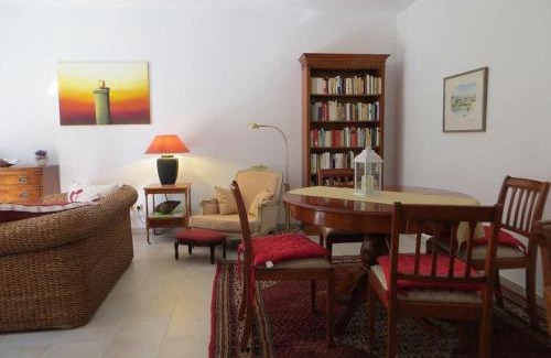 Bad Suderode Appartement | Weisses-Haus-am-Kurpark-Fewo-Gartenblick