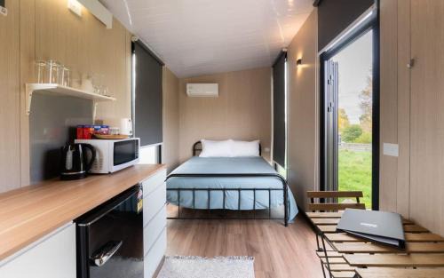 Waikari Maison | Weka Pass Cottages 1 by Tiny Away