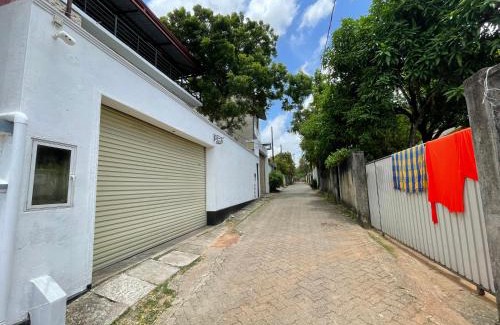 Nugegoda Maison | Welaratne Apartment