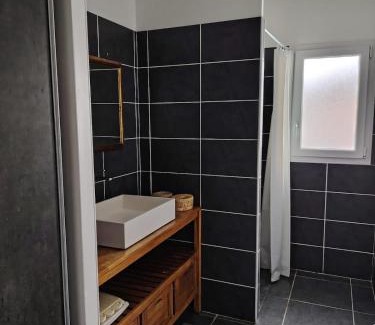 Moutiers-les-Mauxfaits Maison | Welcome to Najat's