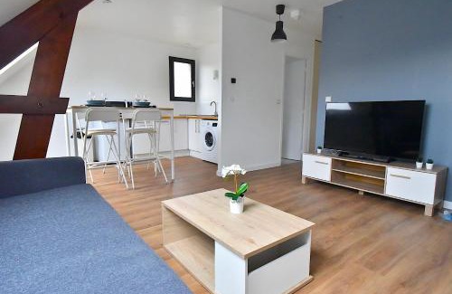 Vert-le-Grand Hôtel | Welcome Home