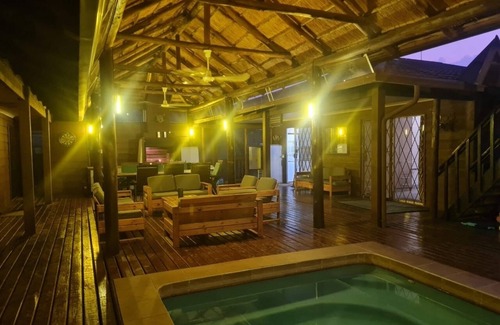 Marloth Park Maison | Welcome in the bush Amazing moments to share with wildlife