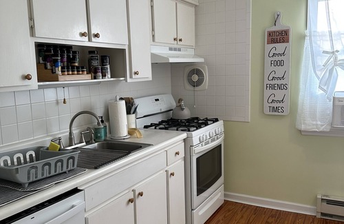 North Cape May Maison | Welcome to Adria Bayside Cottage