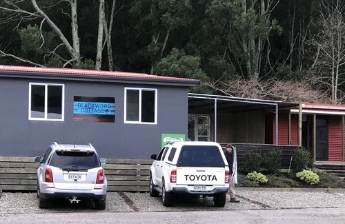 Tikitere Cottage | Welcome to Blackwood Cottage - Pets welcome