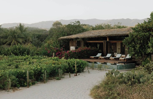 Puerto Escondido Maison | LUXE, CONFORTABLE, DESING ARCHITECTURAL, UNIQUE