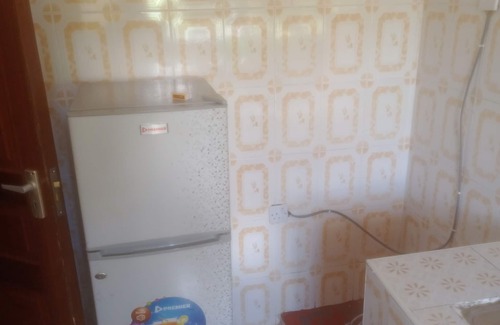 Meru Appartement | Welcome to Cozy 1-bedroom retreat with WiFi in the heart of charming Meru