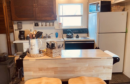 Chester Maison | Welcome to Cozy BoHo Cottage!
