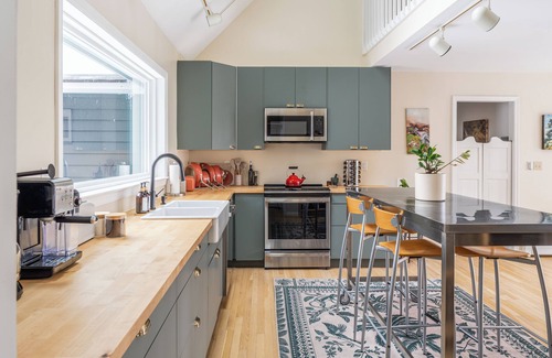 Philipstown Maison | Welcome to Garrison Woods Getaway, where joy waits around every corner