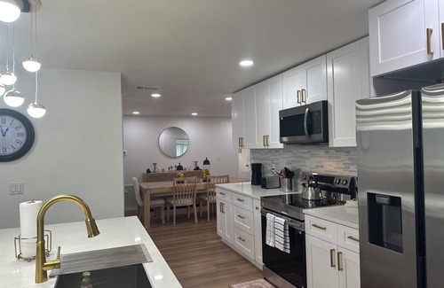 Lutz Maison | Welcome to Hickory Loop in Lutz!