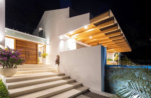 Samara Maison | Welcome to Imagina where you will find yourself nestled between jungle and ocean