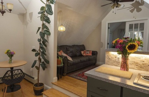 Southern Coast Appartement | Welcome to our BoHo Treehouse!