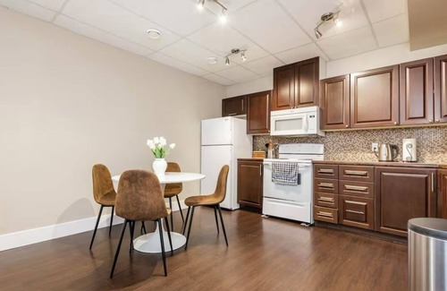 Southwest Edmonton Appartement | Welcome to quiet, clean and cozy private suite
