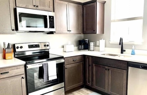Mankato Maison | Welcome to Serenity - Spacious 4-bedroom townhome in Mankato minutes from MSU