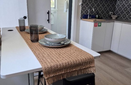 Woollamia Appartement | Welcome to the beautiful gateway of Jervis Bay. Where the bush meets the water.
