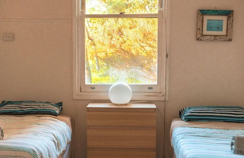 Island Beach Maison | Welcome to The Cheeky Wren, Your Ultimate Sanctuary Amidst Nature's Embrace