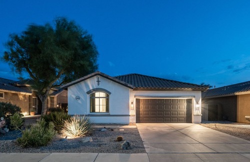 Estrella Mountain Ranch Maison | Welcome to the Coco Cabana! Located in Estrella Mountain Ranch in Goodyear, AZ!