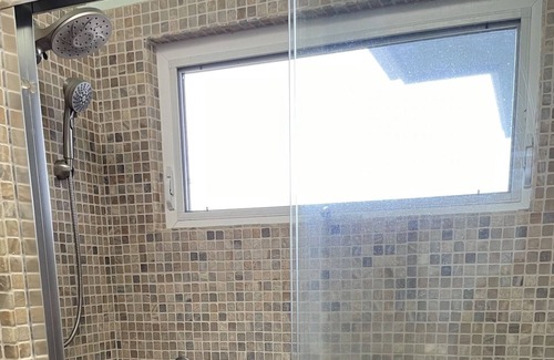 Pauwela Appartement | Welcome to the Dolphin Studio + 1 bathroom with Wifi