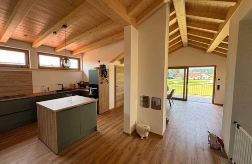 Schraden Appartement | Welcome to the "Gams im Glück" vacation apartment - Allgäu mountain view included
