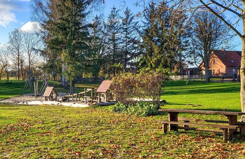 Behnkendorf Appartement | Welcome to the inviting vacation apartment Ahlbeck.