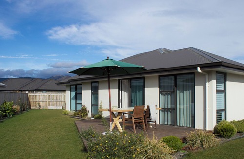 Richmond Maison | Welcome to The Meadows: Your Family-Friendly Haven in a Vibrant Neighborhood!