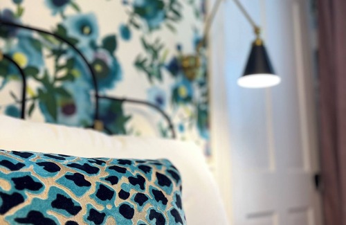 Nellysford Hôtel | Welcome to the newly appointed Everett Estate: Where Modern Luxury Meets Historic Charm