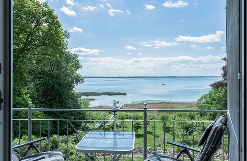 Muritz Appartement | Vacation apartment with a fantastic view of Lake Kölpinsee