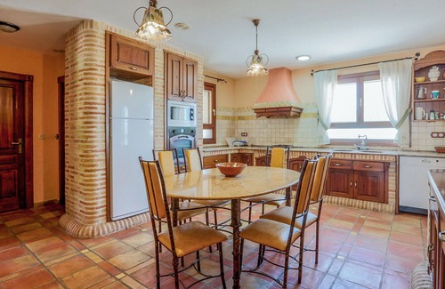 Barranda Maison | Welcome to this spacious and authentic villa with swimming pool in Caravaca.