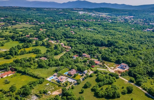 Marceljani Maison | Welcome to this vacation home, which offers its guests a beautiful landscape panorama.