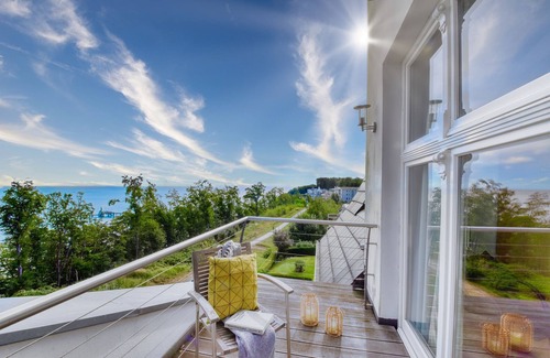 Sellin Appartement | Welcome to your exclusive vacation apartment Bernstein / Villa Rex
