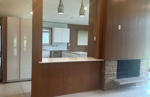Lawrence Maison | Welcoming 2-bedroom house with AC in Indianapolis