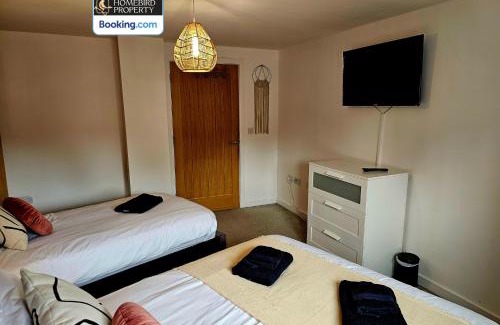 Harrogate Appartement | Welcoming 2Bedroom Apartment By Homebird Property Management Short Lets & Serviced Accommodation Harrogate With Free Parking