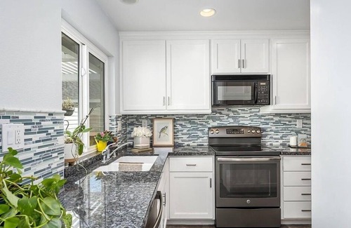 Oak Creek Maison | Welcoming 3-bedroom house in Irvine