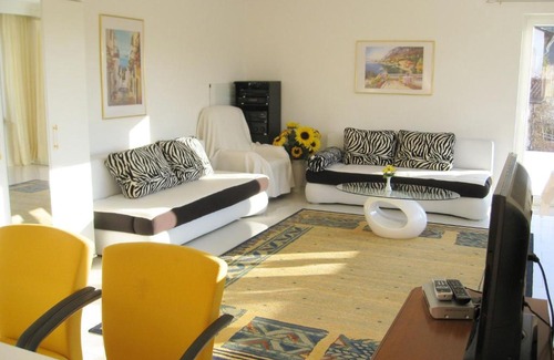 Bad Wildungen Appartement | Welcoming Apartment with Balcony Garden Private Terrace