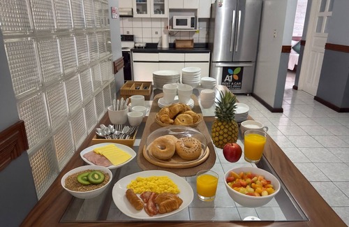 Agonia Lit Et Petit-Déjeuner | Welcoming bed & breakfast with AC in Alajuela, near the airport,15 minutes away.