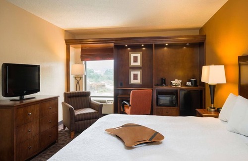 Danville Hôtel | Welcoming Danville Retreat: Free Parking, Pet-Friendly, near Route 80