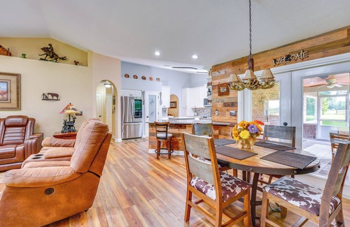 Alachua Maison | Welcoming Home w/Yard on 20 Acres in High Springs