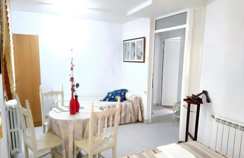 Burgos Maison | Welcoming House in Burgos with Terrace and City View