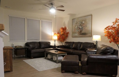 Colorado Springs Maison | Well Appointed 3-Bedroom Townhome