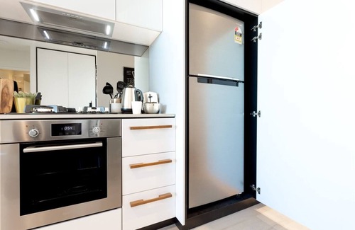 West Melbourne Appartement | Well connected North Melbourne Escape with Balcony