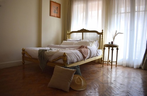 Abdin Hôtel | Well decorated old art gallery - Walking to Tahrir Square