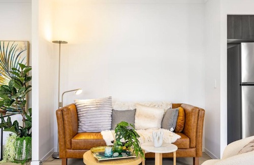 Browns Plains Maison | Well-decorated 5BR Family home