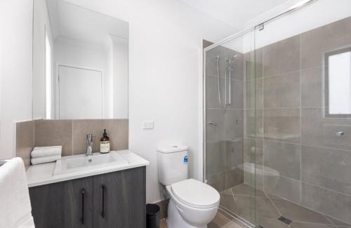 Browns Plains Maison | Well decorated cozy 3BR home at Browns Plain