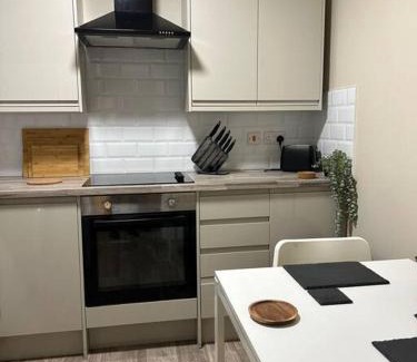 Burslem Appartement | Well Equipped Apartment In Stoke on Trent