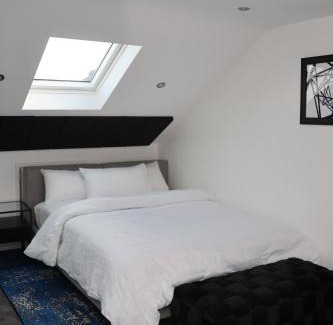 Havering Appartement | Well furnished 4 bedroom house in Rainham